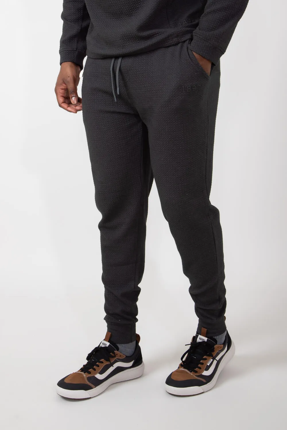1897 Active Diamond Stretch Joggers for Men in Charcoal | MP922-CHARCOAL