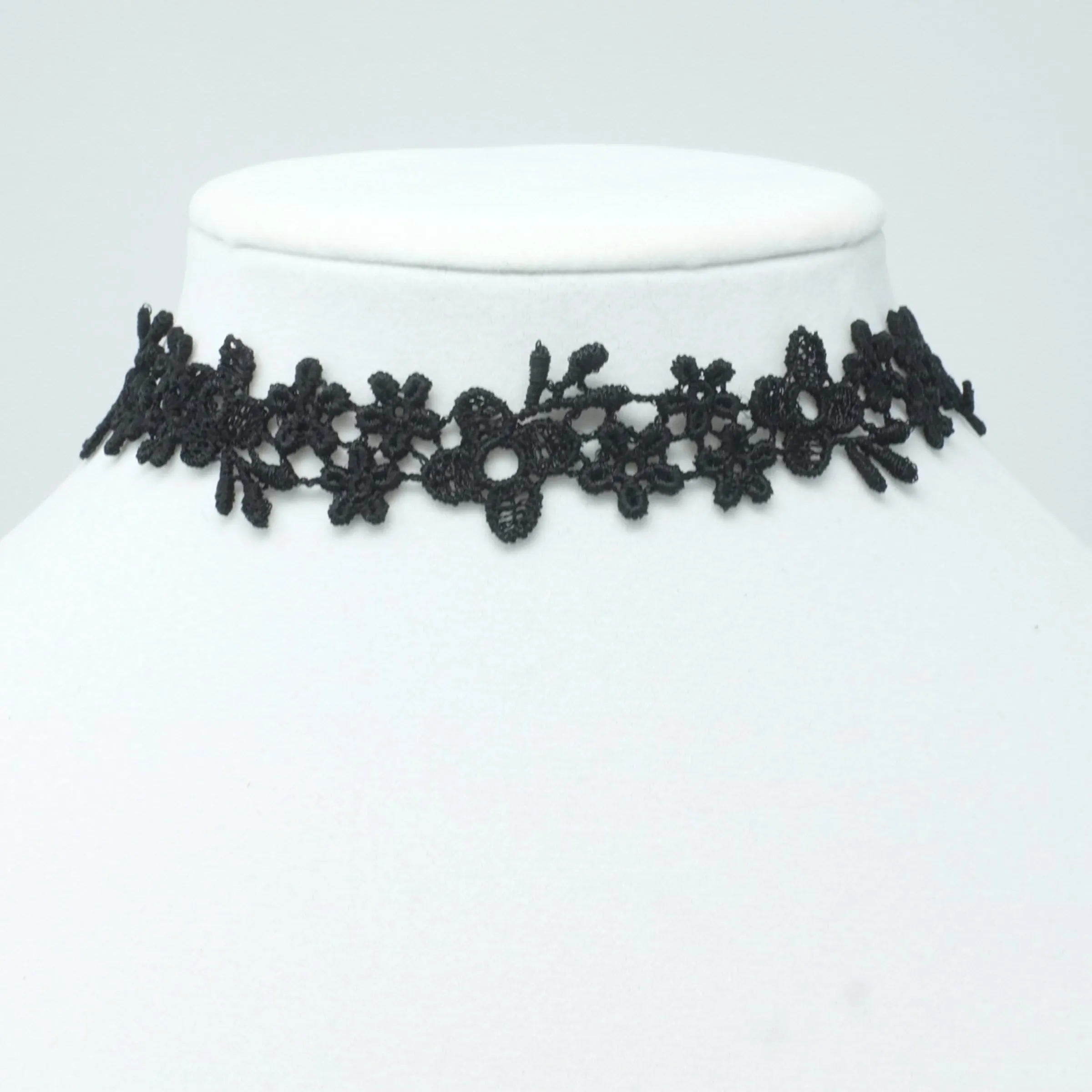 Astrid Navy Blue Flower Lace Choker