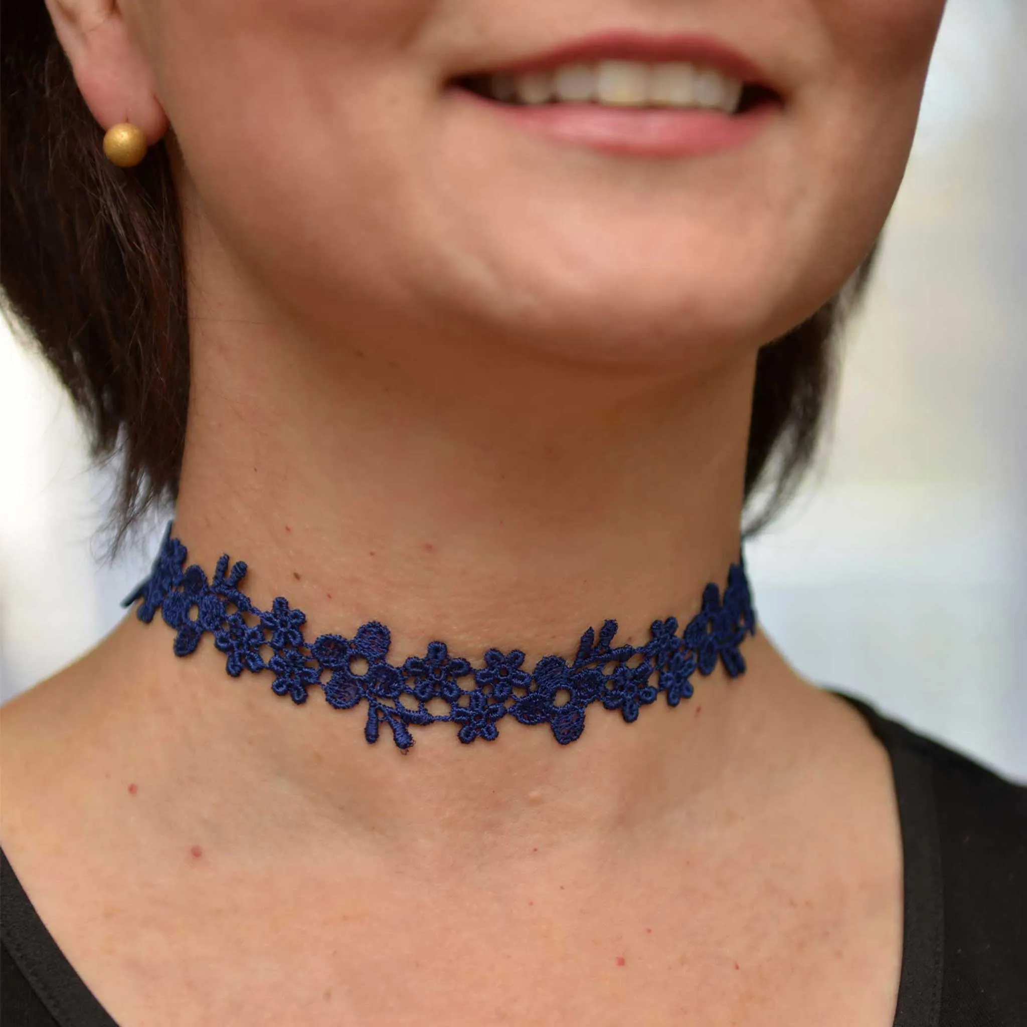 Astrid Navy Blue Flower Lace Choker