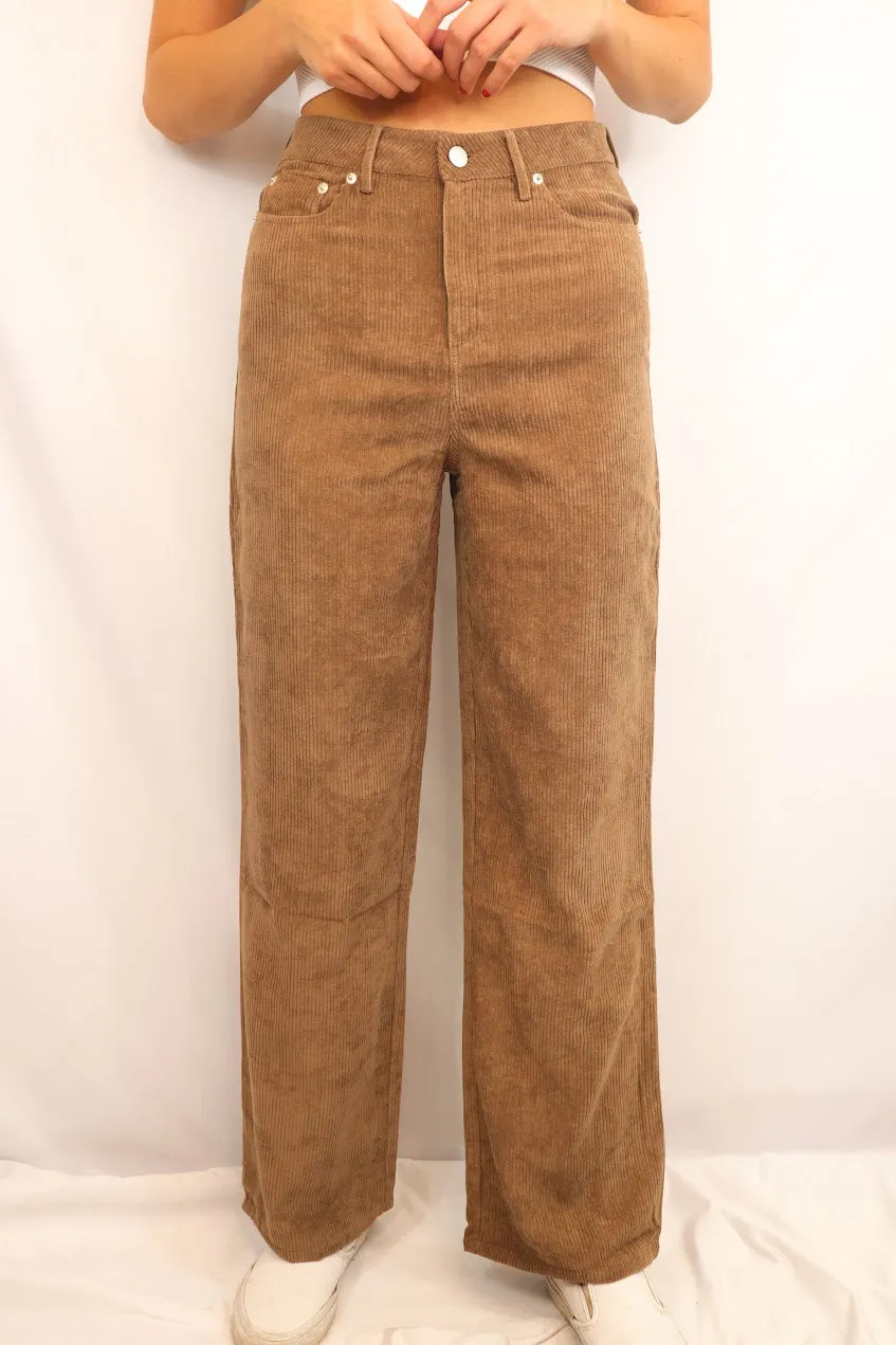 Charlie Corduroy Pants
