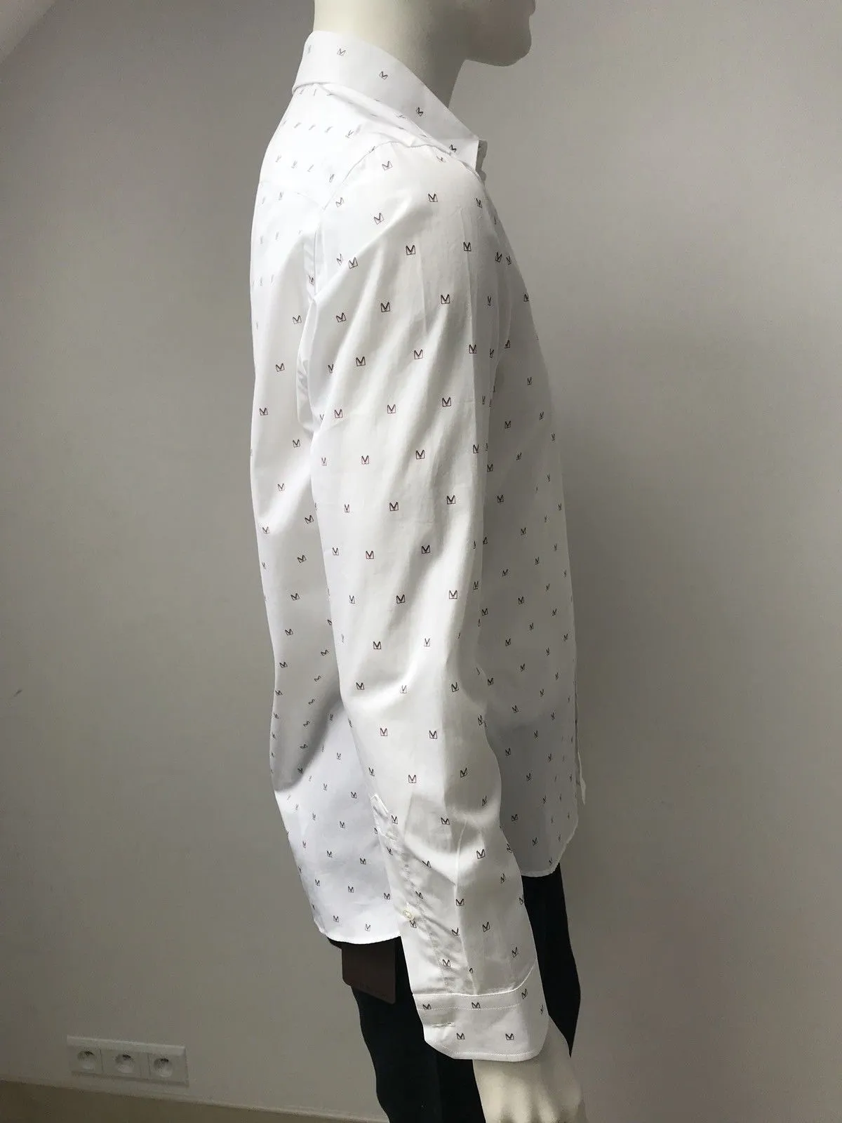 Classic V Printed Shirt