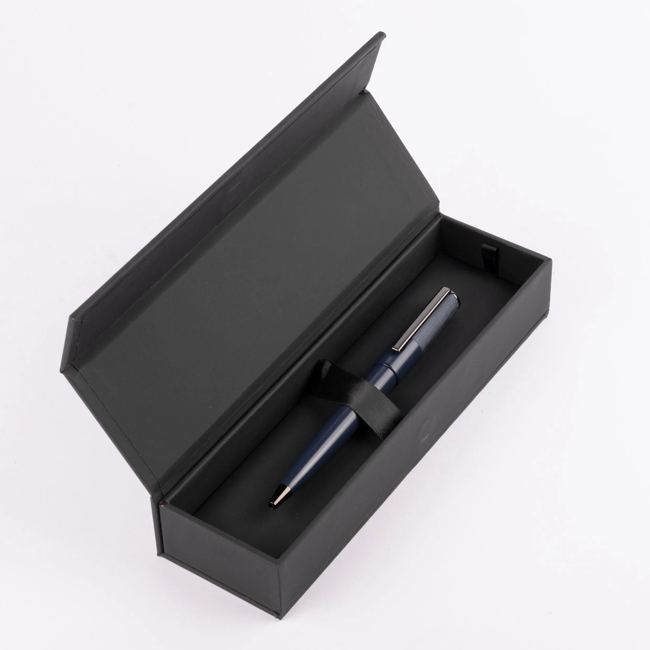 HUGO BOSS HSN1894N-Ballpoint pen Gear Minimal All Navy