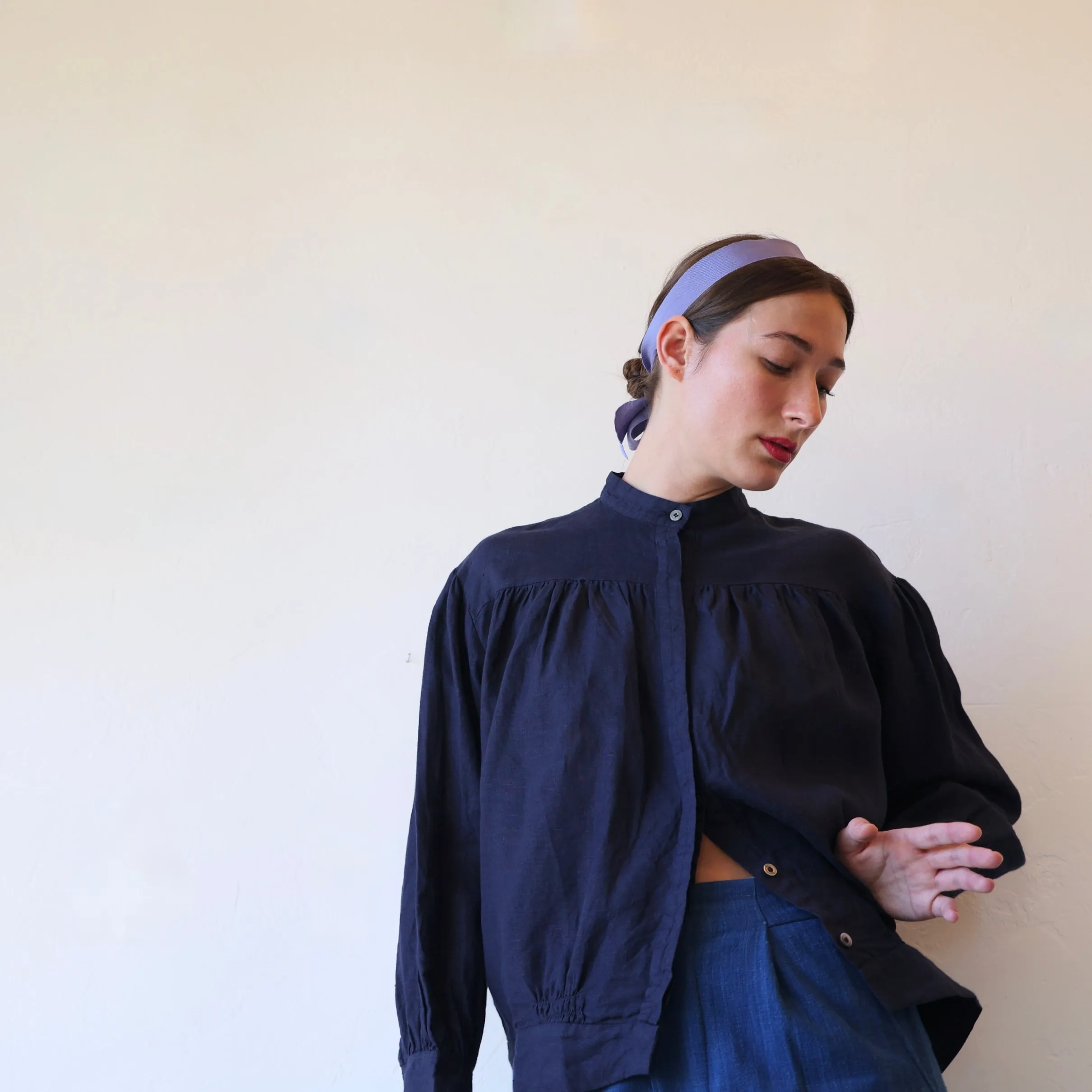 Ichi Antiquités Linen Blouse - Navy
