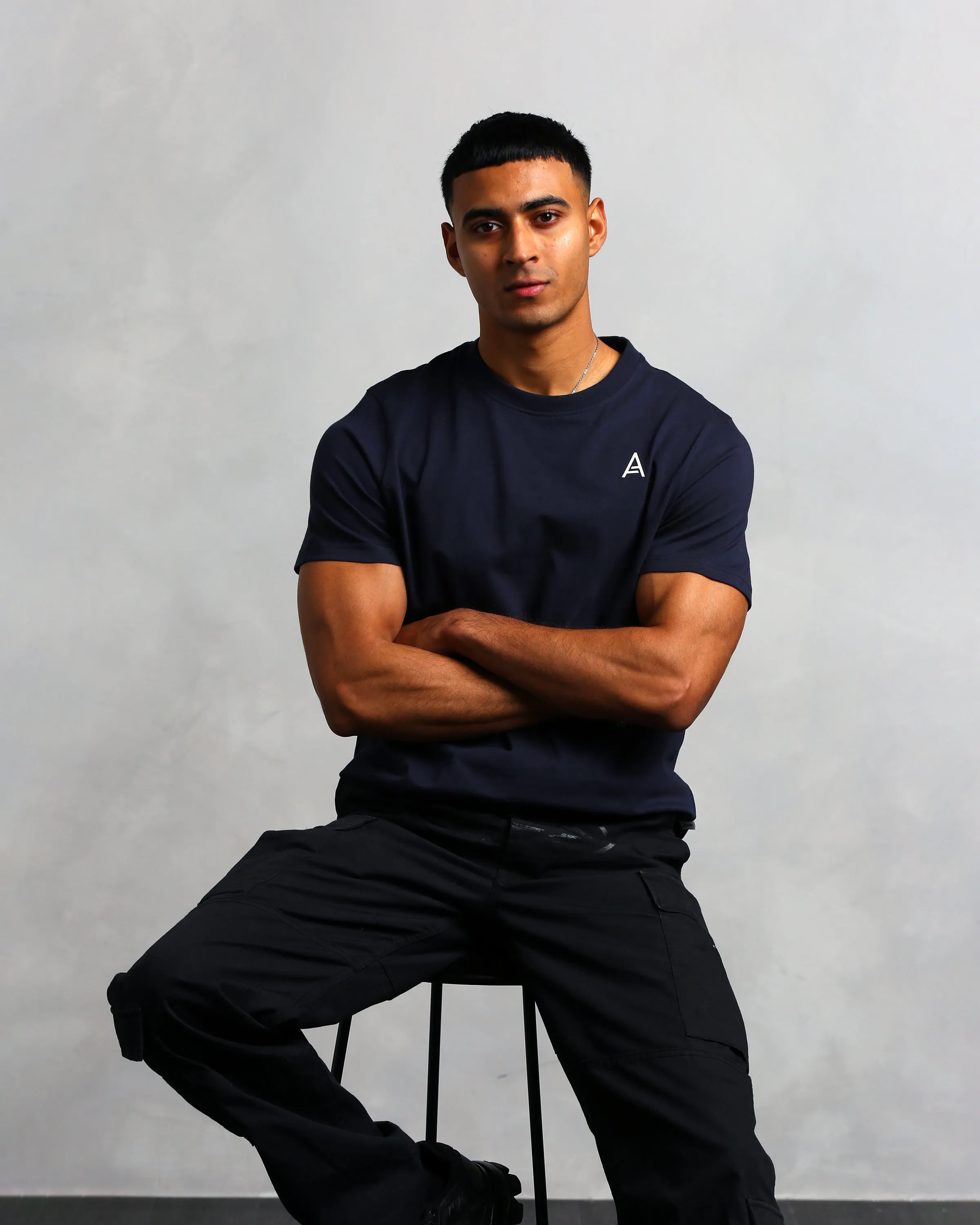Men's Logo T-Shirt - Navy (Mark)