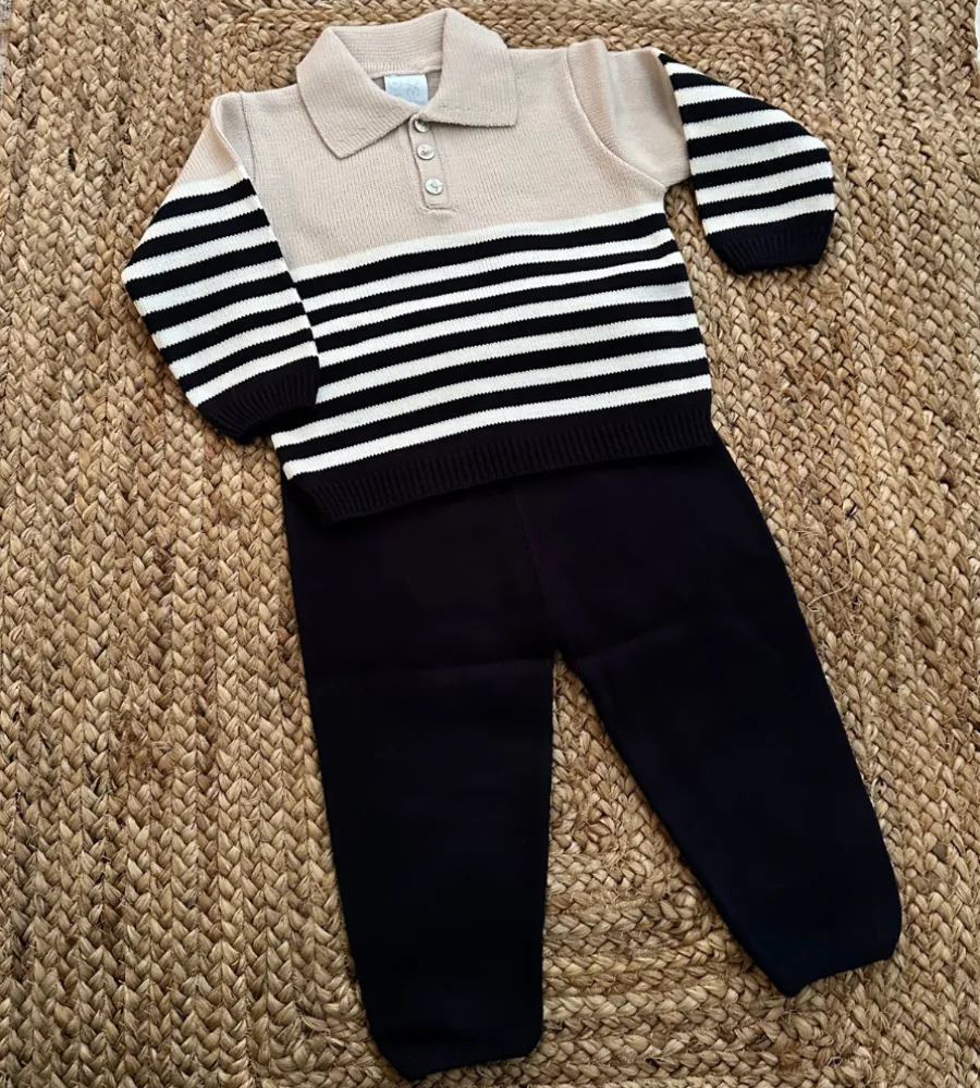 New In Artesania Granlei Boys Striped Knitted Tracksuit