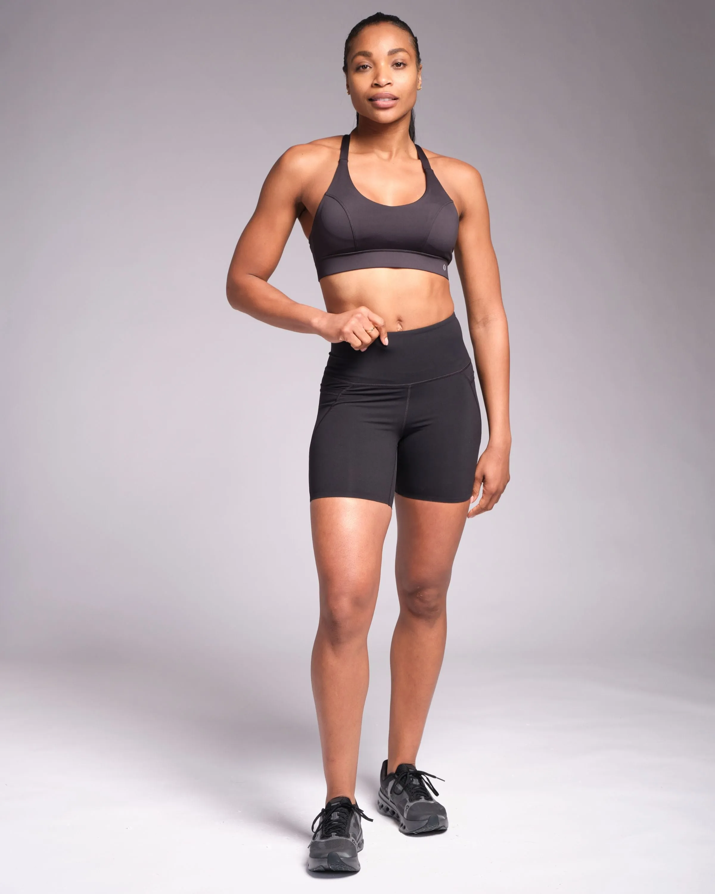 Sculpt High-Waisted 7" Shorts Black