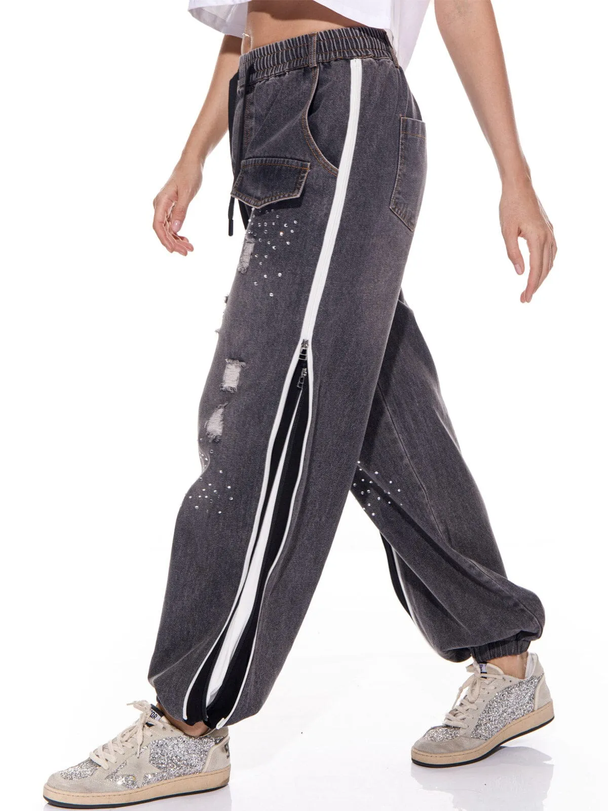 WOMEN'S ELASTIC WAIST STUDS FRONT POCKETS WASHED JOGGER DENIM PANTS