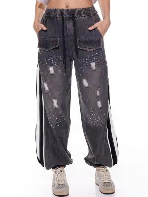 WOMEN'S ELASTIC WAIST STUDS FRONT POCKETS WASHED JOGGER DENIM PANTS